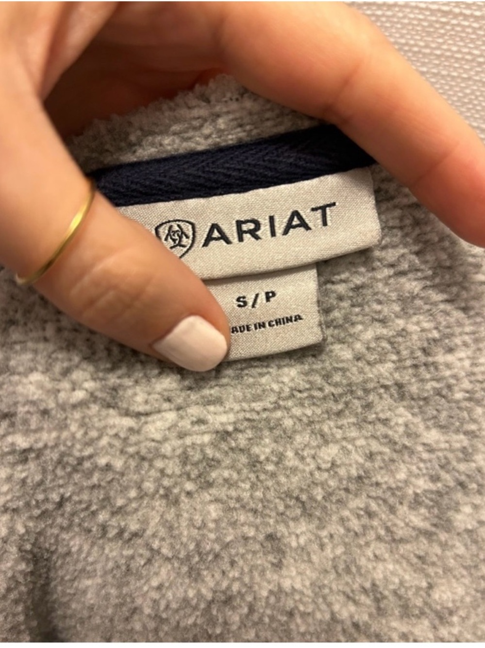 Ariat - Women's zip-up hoodie with fleece - Picture 3 of 4